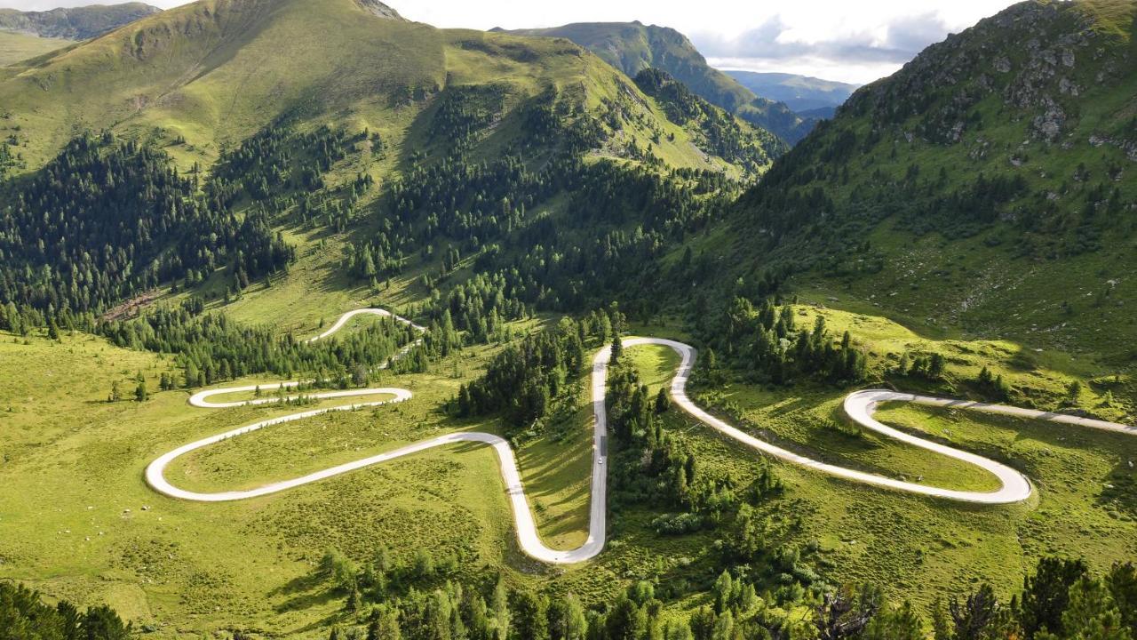 Jufa Hotel Хохриндль Экстерьер фото