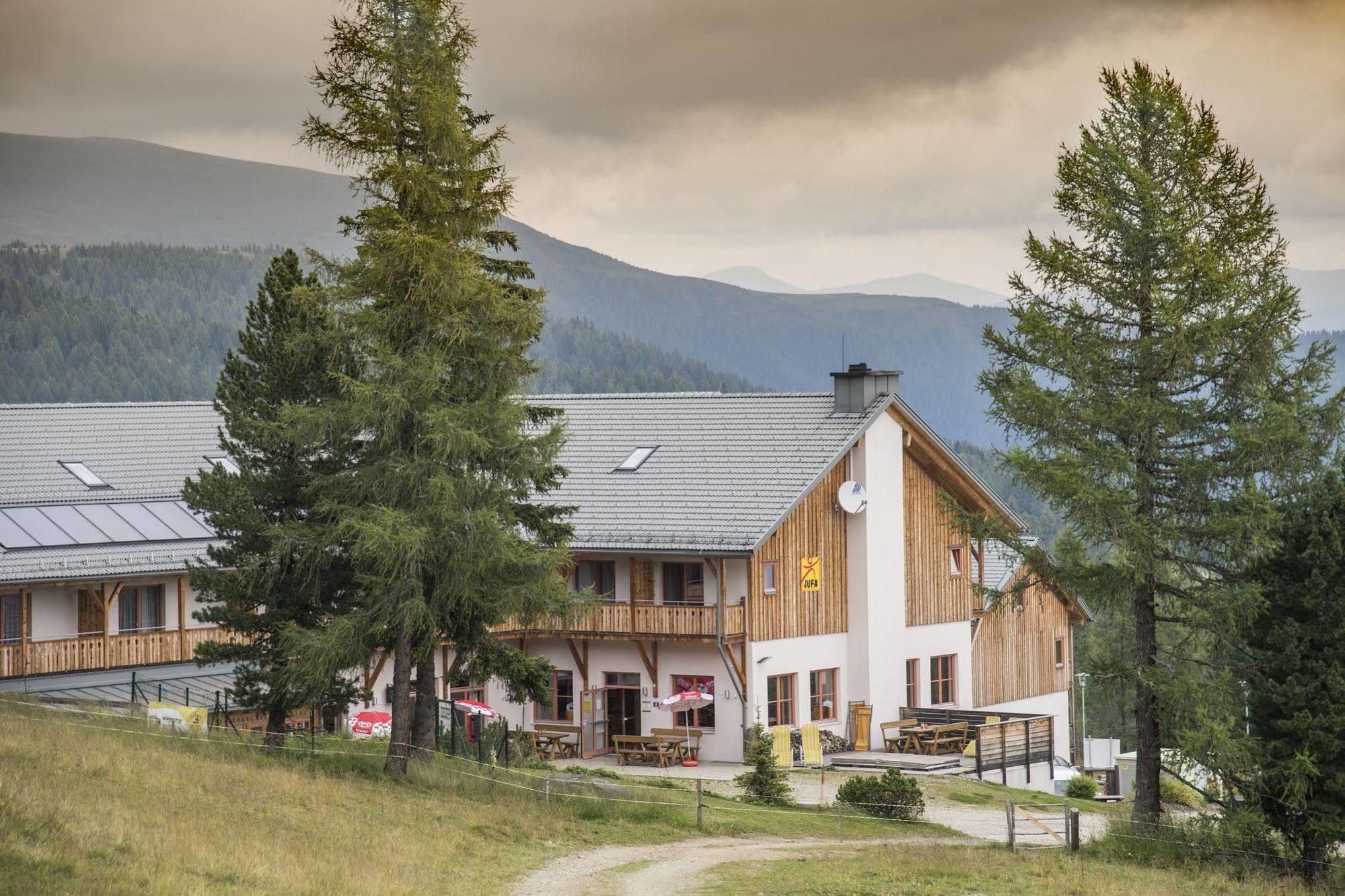 Jufa Hotel Хохриндль Экстерьер фото
